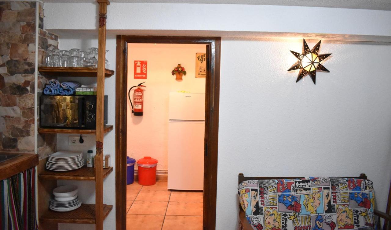 La Rocalla Del Tietar Villa Sotillo de la Adrada Bagian luar foto
