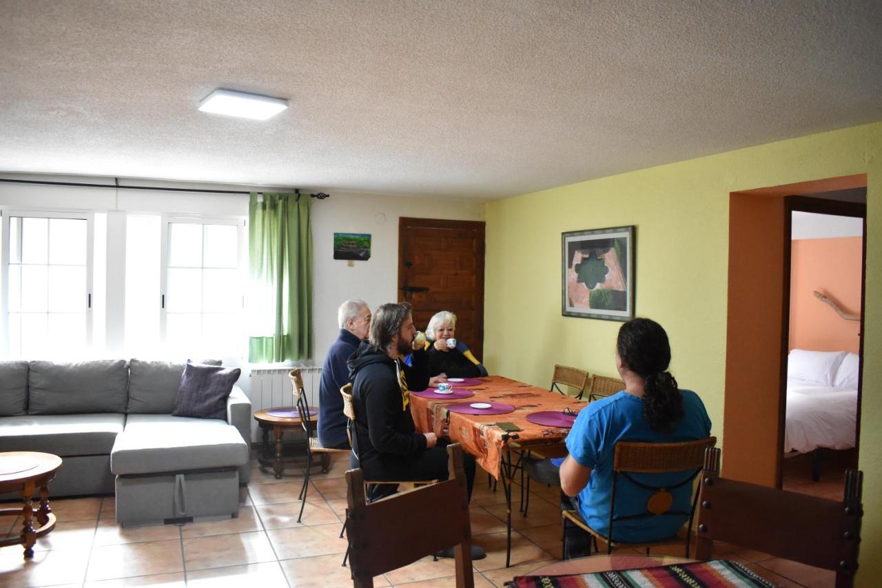 La Rocalla Del Tietar Villa Sotillo de la Adrada Bagian luar foto